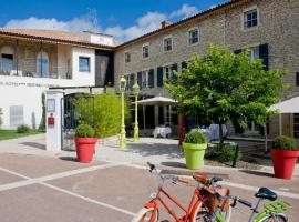 Frédéric Carrion - Cuisine, Hôtel & Spa，位于Viré的酒店