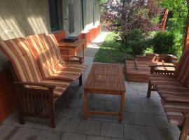 Adela´s Czech Village House，位于Všejany的酒店