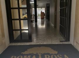 Hotel Poma Rosa，位于麦德林Laureles - Estadio的酒店