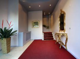 克丽斯塔罗布雷西亚酒店，位于布雷西亚的酒店