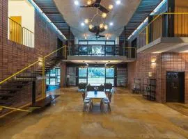 SaffronStays Riverstone, Mysuru