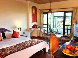 Camelot Resort