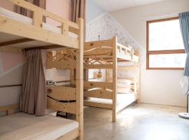 框框背包客棧 Kuang Kuang Hostel，位于龙井的青旅