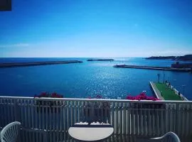B&B LA BAIA Sea Rooms