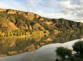 Apartamento a 1a linea Sant Llorenç de Montgai_ WhiteHouse