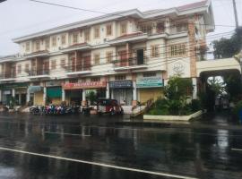 LEMAR'S HOTEL，位于Iriga的酒店