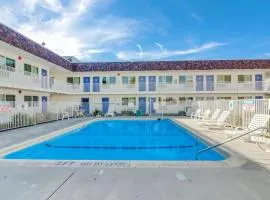 摩西湖6号汽车旅馆 