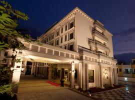 马杜赖JC住宿酒店，位于马杜赖Tirumalai Nayakkar Palace附近的酒店