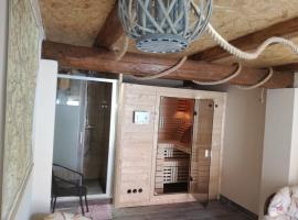 Gospodarstwo Agroturystyczne z BASENEM & SPA i Alpakami，位于厄尔科的酒店