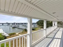 Water Front Delight On The Bay Home