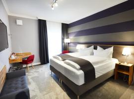 Hotel Garni am Schloss，位于Kottenheim的酒店