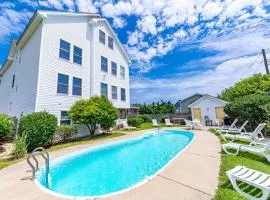 Sunny Delight - KDH MP 7, Ocean View, 130 Yds to Beach, Pool, Hot Tub, Pets OK, Flex Stays