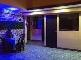 El Viajero Aeropuerto，位于豪尔赫·查韦斯国际机场 - LIM附近的酒店