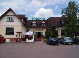 Magnat Hotel Restauracja，位于布罗德尼察的酒店