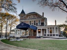 Hotel Finial BW Premier Collection Oxford - Anniston，位于安尼斯敦的酒店