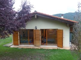 Una casa con vistas en Pobes，位于Pobes的酒店