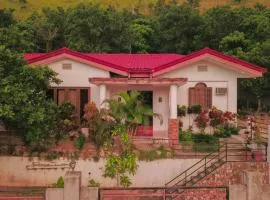 NVH科伦巴拉望酒店