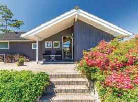 Amazing Home In Slagelse With Kitchen，位于斯劳厄尔瑟的酒店