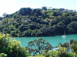 Shelly Beach Studio, Waiheke Island，位于奥克兰的度假屋