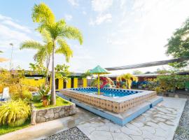 RedDoorz Plus @ San Nicolas Agoo，位于Agoo的酒店