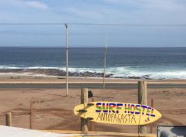 Surf Hostel Antofagasta，位于安托法加斯塔的酒店