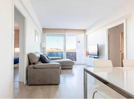 Calafell playa lateral mar，位于卡拉费尔的酒店