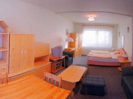 Hotel Penalta，位于Český Dub的酒店