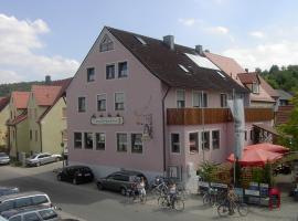 Landgasthof Krone，位于普莱因费尔德的酒店