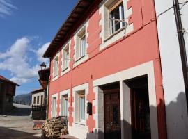 Casa Rural Cares，位于Santa Maria de Valdeón的酒店