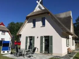 Reethaus Seeadler mit Sauna, Terrasse, Garten