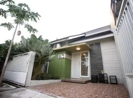 SHAKILLA House Syariah Cianjur