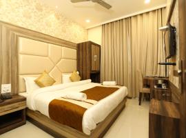 Malhotra Guest House 50 Meter from Golden Temple，位于阿姆利则的酒店