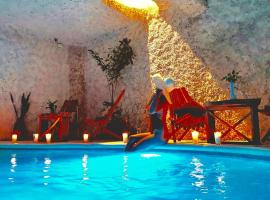 Mayan Majesty Boutique Hotel，位于巴利亚多利德奇琴伊查国际机场 - CZA附近的酒店