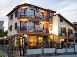 Family Hotel Preslav，位于大普雷斯拉夫的酒店