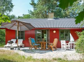 6 person holiday home in Nexø，位于斯诺厄拜克的酒店
