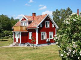 5 person holiday home in SÖDERÅKRA-By Traum，位于Söderåkra的酒店