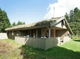 6 person holiday home in R m