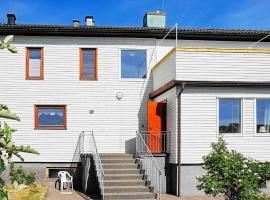 7 person holiday home in SKÄRHAMN，位于谢尔港的酒店