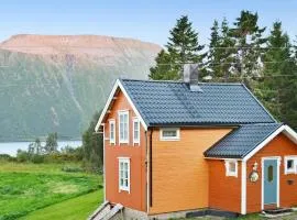 6 person holiday home in Gullesfjord