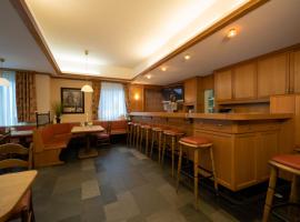 Hotel Emshof，位于瓦伦多夫的酒店