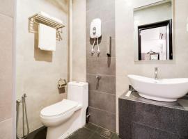 Capital O 89386 Stay 365 Hotel，位于樟仑的酒店