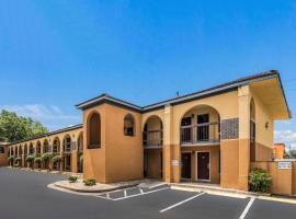 Econo Lodge，位于盖恩斯维尔的酒店