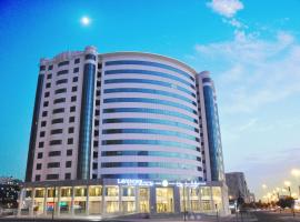 Lavender Hotel Al Nahda Dubai，位于迪拜撒哈拉中心附近的酒店