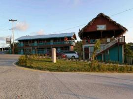 Roatan C&M ocean view，位于Juticalpa的酒店