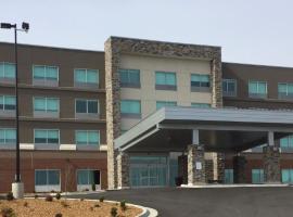 Holiday Inn Express & Suites Danville by IHG，位于丹维尔的酒店