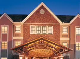 Staybridge Suites - Denton by IHG，位于丹顿的酒店