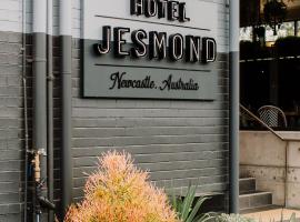 杰斯蒙丹尼酒店，位于杰斯蒙的住宿加早餐旅馆