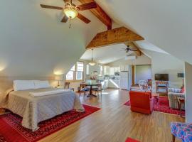 Lake View Studio，位于Swanton的酒店