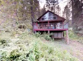 The Creekside Cabin