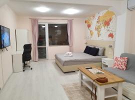 Malavi top center deluxe studio Ruse! Comfort&clean!，位于鲁塞的酒店